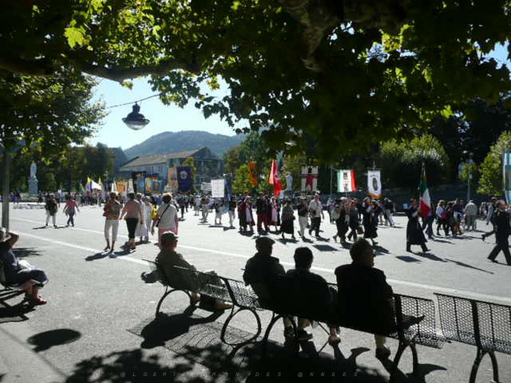 LOURDES 2010   (26).JPG